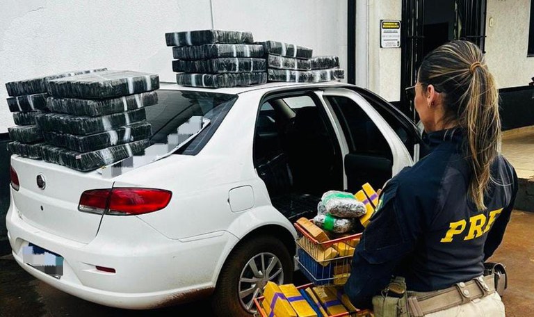 PRF apreende 835 Kg de maconha em Rio Brilhante (MS).jpg