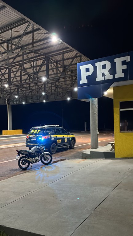 PRF recupera motocicleta em Guia Lopes Da Laguna (MS)