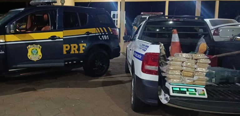 PRF apreende 21 Kg de cocaína em Bataguassu (MS)