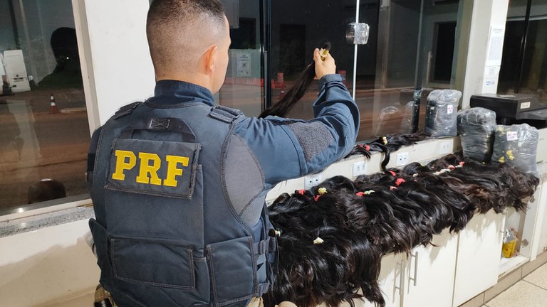 PRF apreende 59 Kg de cabelos humanos em Água Clara (MS).jpeg