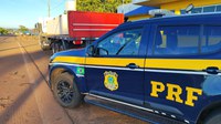 PRF apreende reboque adulterado em Água Clara (MS)