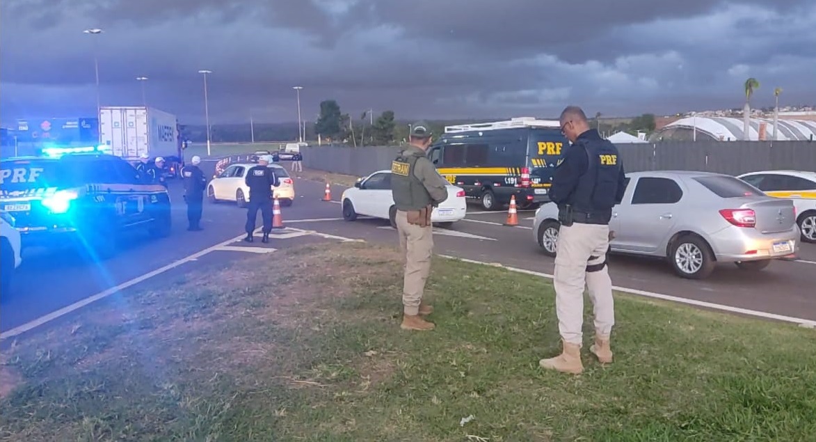 PRF encerra Operação Tiradentes 2022 no MS5