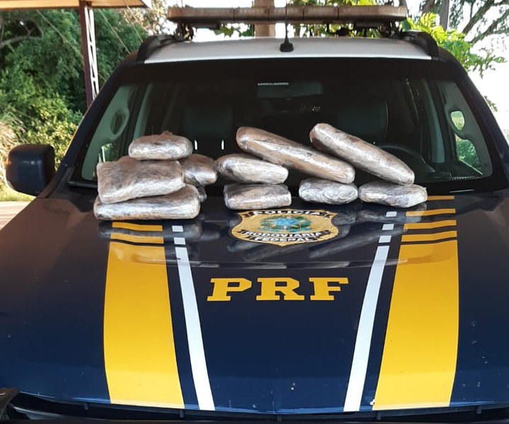 PRF apreende 7 kg de skunk em Nova Andradina (MS)