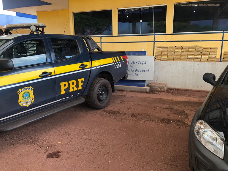 PRF apreende 120,4 Kg de pasta base de cocaína em Miranda (MS)