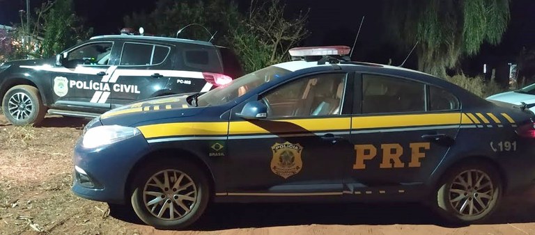 PRF e PC fecham depósito de maconha em Campo Grande (MS)