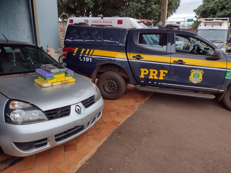 PRF apreende 15,8 Kg de cloridrato de cocaína em Campo Grande (MS)