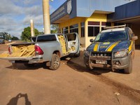 PRF apreende 1,6 tonelada de maconha e recupera caminhonete em Guia Lopes da Laguna (MS)