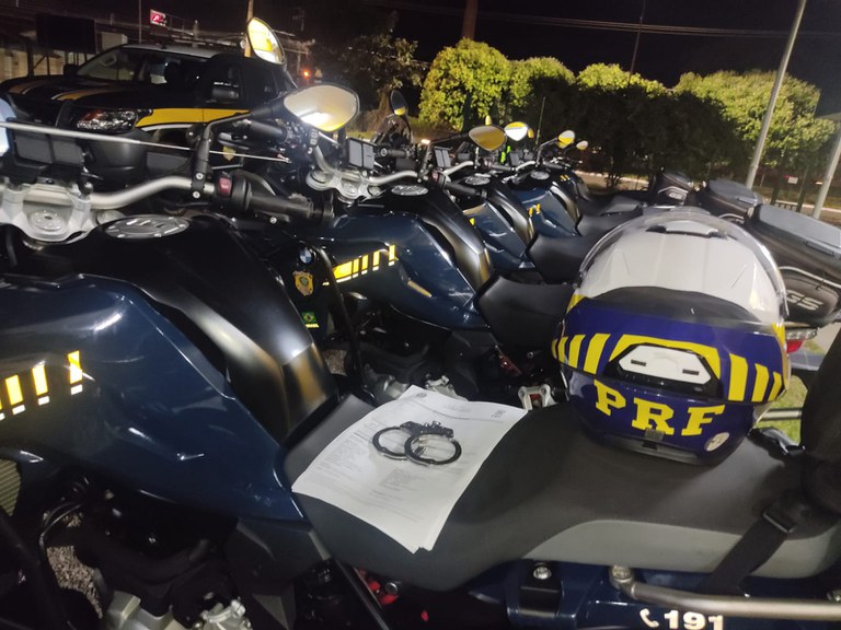 PRF prende homem com mandado de prisão em Três Lagoas (MS)