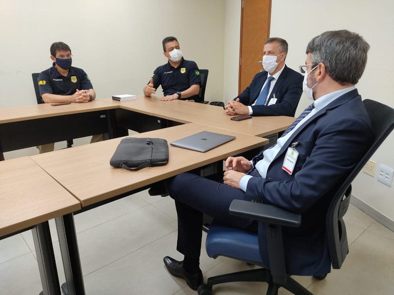 PRF no MS recebe visita do Secretário da SENAD