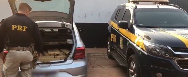 PRF apreende 265 Kg de maconha em Jardim (MS)