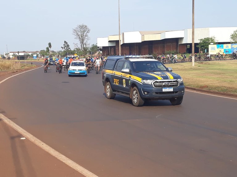 PRF participa de passeio ciclístico em Dourados (MS)1