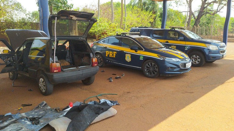 PRF apreende 75,5 Kg de maconha em Rio Brilhante (MS)