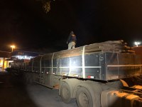 PRF apreende carregamento ilegal de madeira em Cuiabá-MT