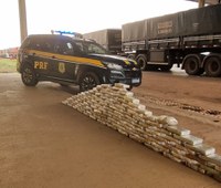 Em Campo Verde-MT, PRF apreende 118kg de cocaína em compartimentos secretos de caminhão