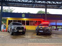 Caminhonete roubada é recuperada pela PRF em Cáceres  (MT)