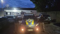 Equipes da Polícia Rodoviária Federal efetuam prisões e apreensões de entorpecentes, reforçando a segurança nas rodovias em Mato Grosso.