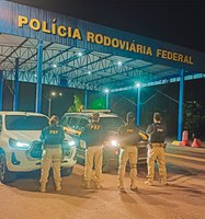 PRF recupera Hilux furtada e prende homem em Barra do Garças-MT