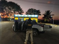 Duas caminhonetes são recuperadas pela PRF durante final de semana