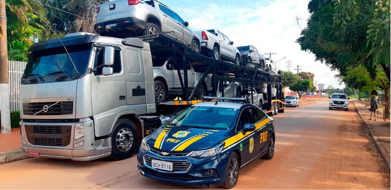 Expertise de nossos PRF’s desencadeou operação que desarticulou esquema no qual foram negociados 1 mil Hilux e S-10, sem impostos