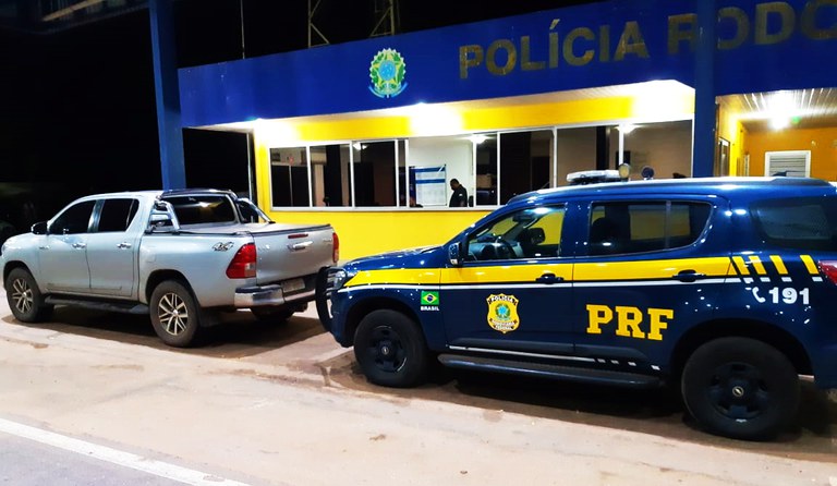 PRF recupera veículo roubado na cidade de Cáceres/MT
