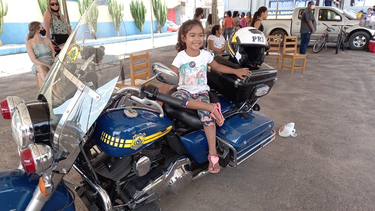 Peixoto de Azevedo, recebe ação educativa da PRF e parceiros. (1).jpeg