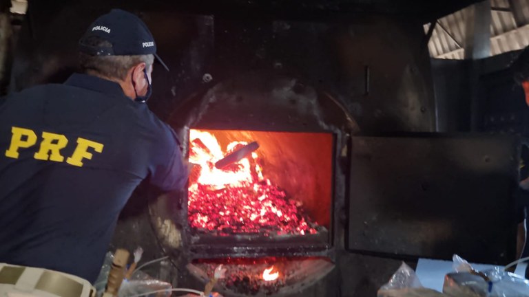 Incineração em Rondonópolis (6).jpeg