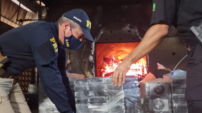 Incineração em Rondonópolis (7).jpeg