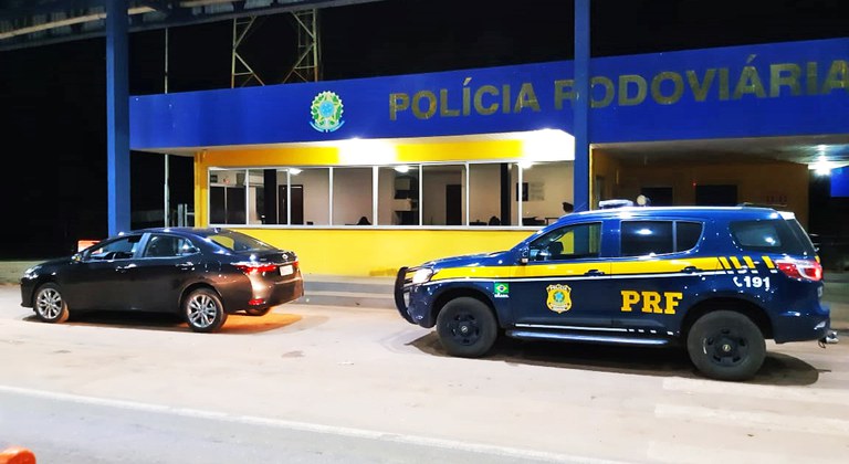 PRF em Mato Grosso recupera veículo que havia sido roubado na cidade do Rio de Janeiro