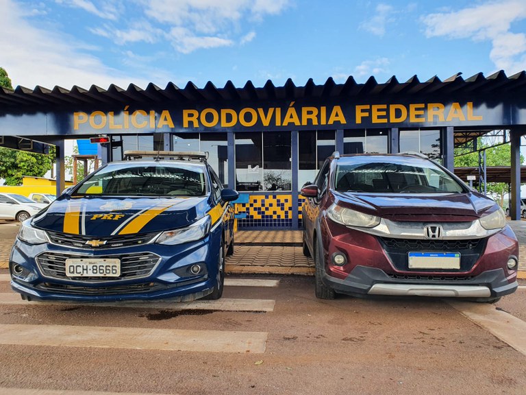 PRF recupera veículo com registro de furto/roubo em Rondonópolis-MT