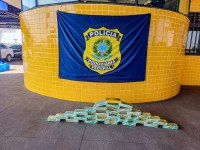 PRF apreende mais de 30 kg de cocaína em ação integrada na BR-070 em Barra do Garças (MT)