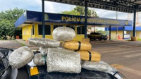PRF apreende droga na BR-070, em Poconé (MT)
