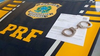 PRF cumpre mandado de prisão por estupro de vulnerável durante fiscalização em Poconé (MT)