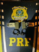 PRF apreende munições e identifica transporte irregular de combustível na BR-174B, em Pontes e Lacerda-MT