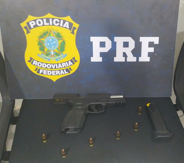 Arma de fogo Patos de Minas.jpeg