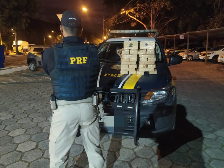 Crack Teófilo Otoni.jpeg