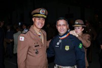 Superintendente da Polícia Rodoviária Federal em Minas Gerais recebe a mais alta comenda da PMMG, a medalha Alferes Tiradentes