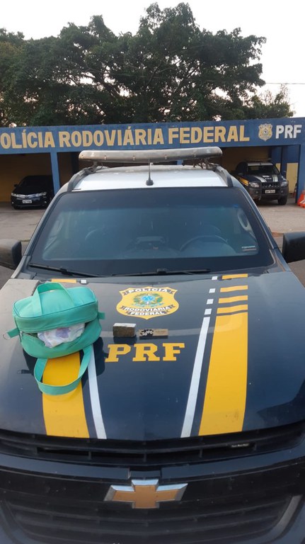 Maconha em sacola de bebê.jpeg