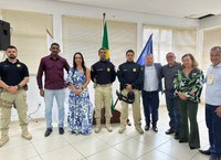 PRF realiza palestra para prefeitos, secretários e gestores educacionais em Teófilo Otoni (MG)