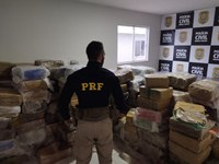 Ação conjunta entre PRF, GAECO(MG) e PCMG apreende mais de 4,4 toneladas de Maconha em MG