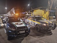 PRF e RF apreendem Maconha e Cocaína dentro de ônibus na BR 381 em MG