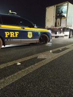 PRF apreende celulares e mercadorias sem documentação fiscal na BR 381 em MG