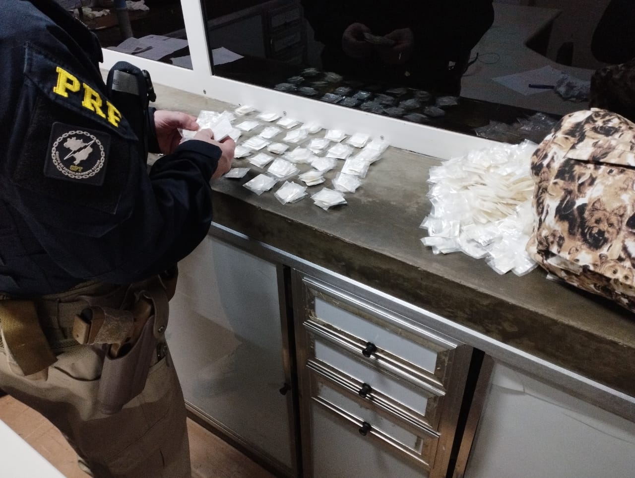 Papelotes de Cocaína Oliveira3.jpeg