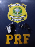 PRF prende caminhoneiro com arma de fogo em Betim (MG)