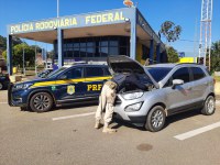 Em Betim (MG), PRF prende mulher com veículo furtado e clonado
