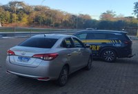 Veículo furtado na capital Mineira é recuperado pela PRF em Montes Claros (MG)