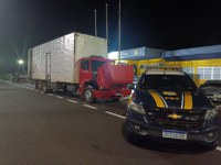 Em Uberaba (MG), PRF recupera caminhão com queixa de furto/roubo