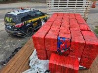 PRF apreende cerca de 1,7 tonelada de Maconha na BR-381, em Jaguaraçu (MG)