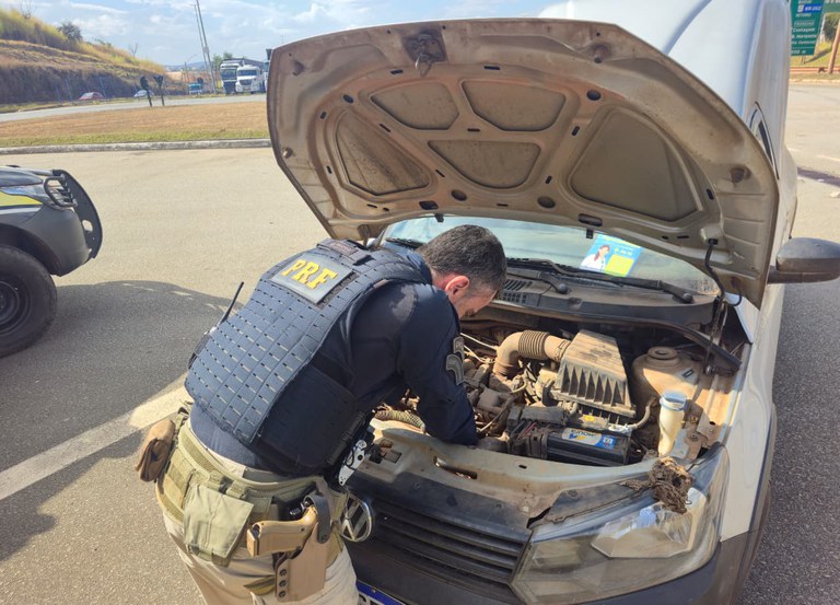 Saveiro recuperada Betim.jpeg