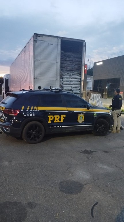 Cigarros Muriaé.jpeg