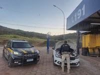 Fiat Argo furtado em BH (MG) é recuperado pela PRF na BR 040 em Nova lima (MG)